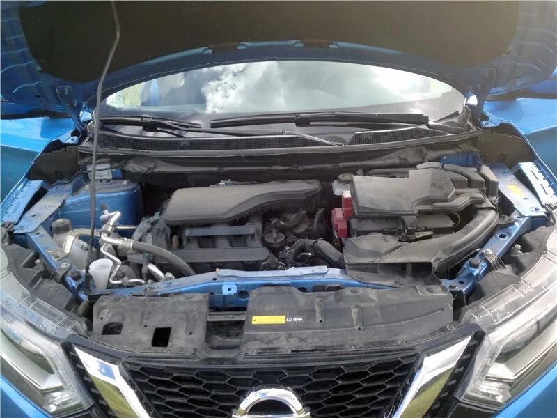 Ниссан кашкай подкапотное пространство фото Фото Nissan Qashqai - При рестайлинге Nissan Qashqai получил новые передние бамп