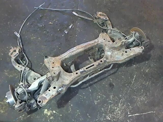 Ниссан кашкай подвеска фото 55401JD00A Nissan Qashqai Балка подвески задняя 2006 2013 2007 бу купить по цене