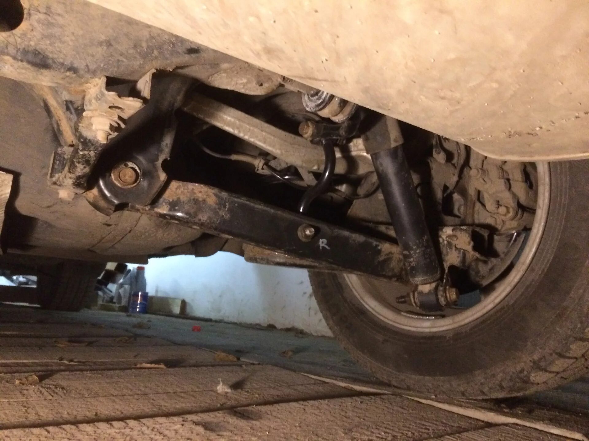 Ниссан кашкай подвеска фото Ремонт задней подвески и замена нижней подушки двигателя - Nissan Qashqai (1G), 