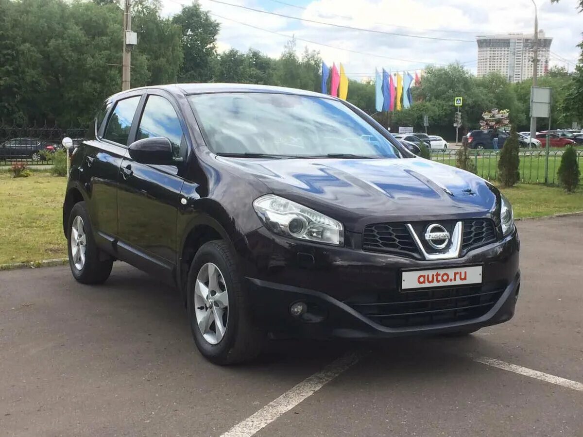Ниссан кашкай рестайлинг фото Купить б/у Nissan Qashqai I Рестайлинг 2.0 CVT (141 л.с.) 4WD бензин вариатор в 