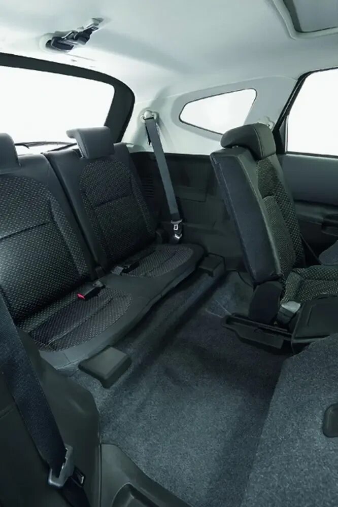 Ниссан кашкай семиместный фото Обзор Nissan Qashqai+2. Нормальная логика