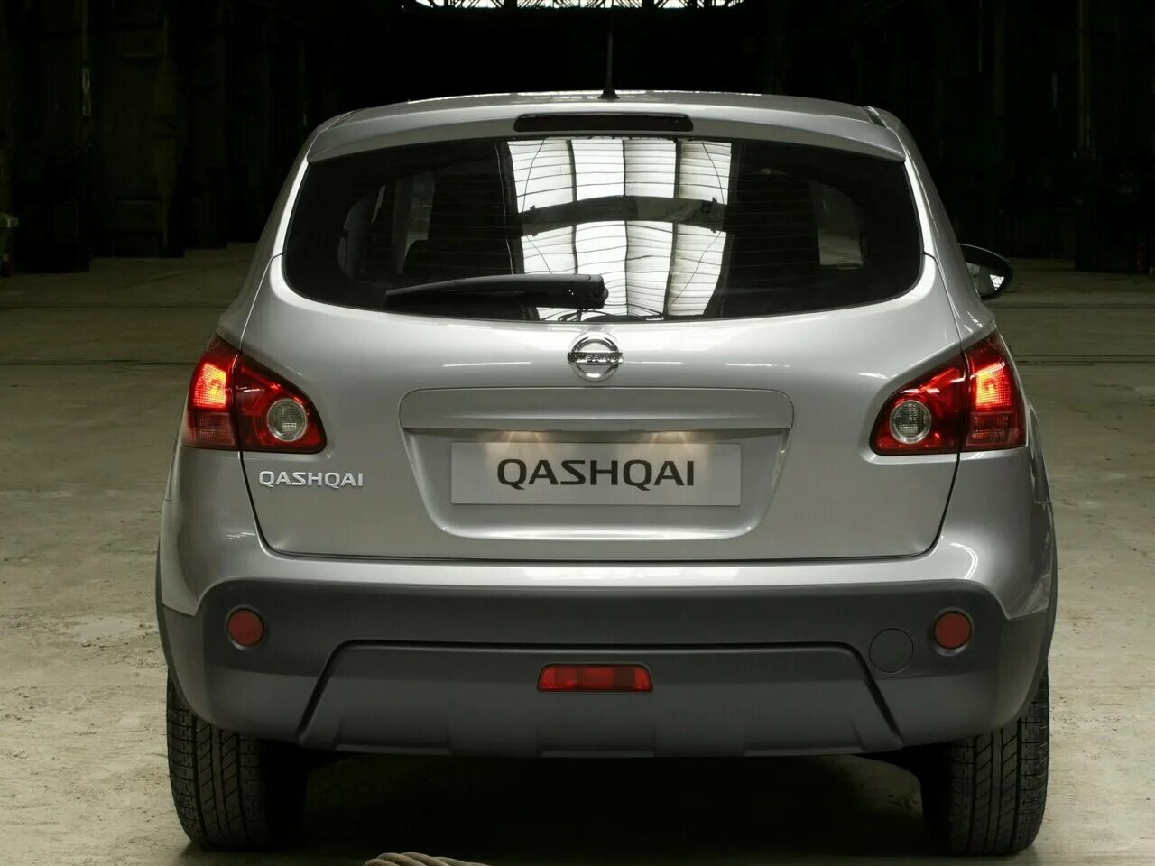 Ниссан кашкай вид сзади фото Nissan Qashqai 1 поколение, внедорожник 5-дверный - технические характеристики, 