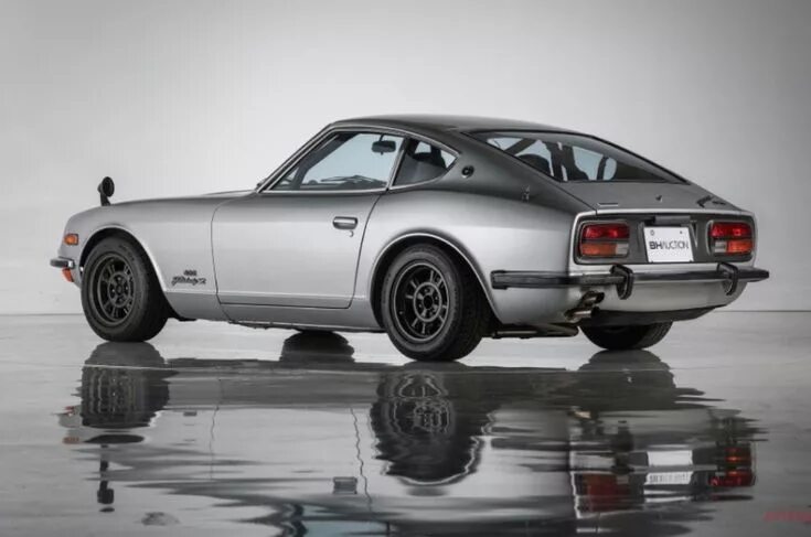 Ниссан классика фото Pin på Datsun 240z