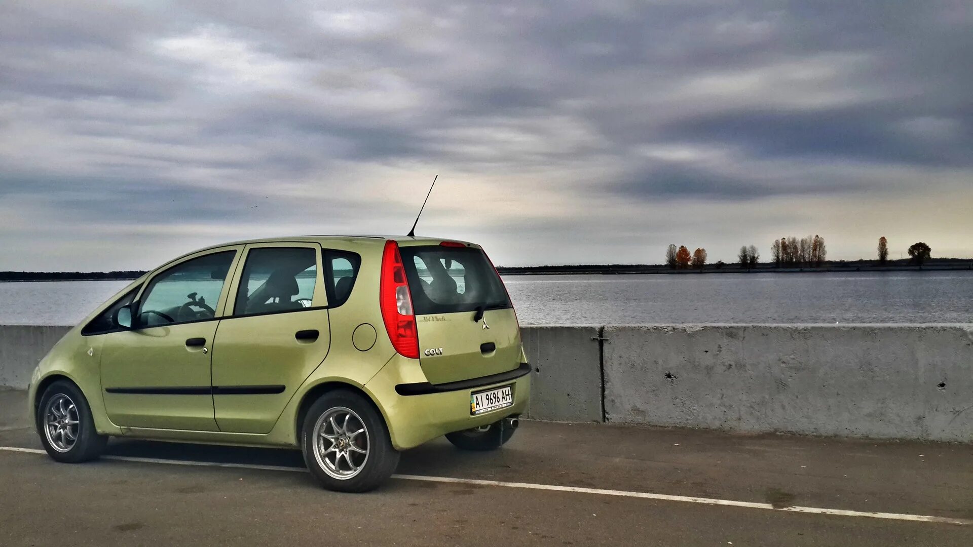 Ниссан кольт фото Mitsubishi Colt VI 1.3 бензиновый 2005 трудяга-кибальчиш на DRIVE2