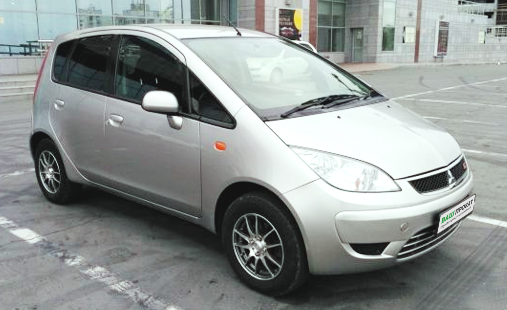 Ниссан кольт фото Каталог - служба проката автомобилей