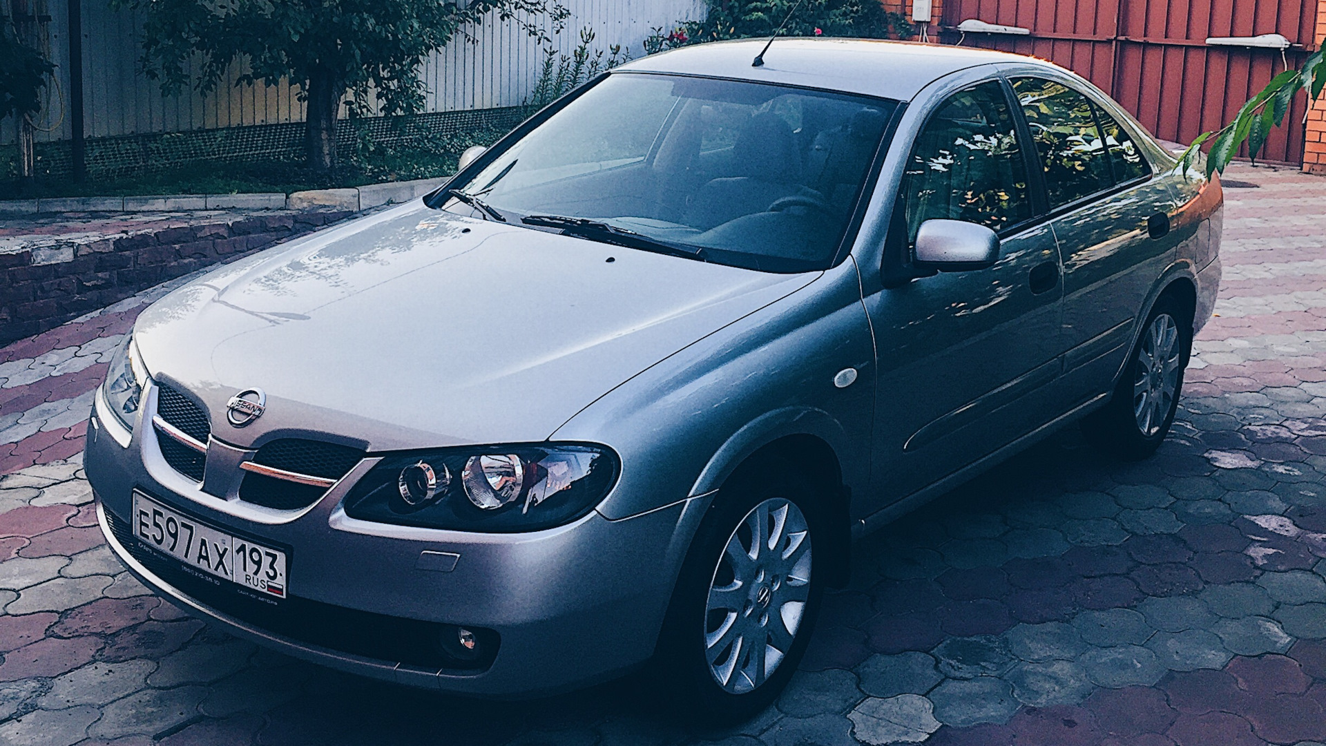 Ниссан комфорт фото Nissan Almera II (N16) 1.5 бензиновый 2006 N16 на DRIVE2