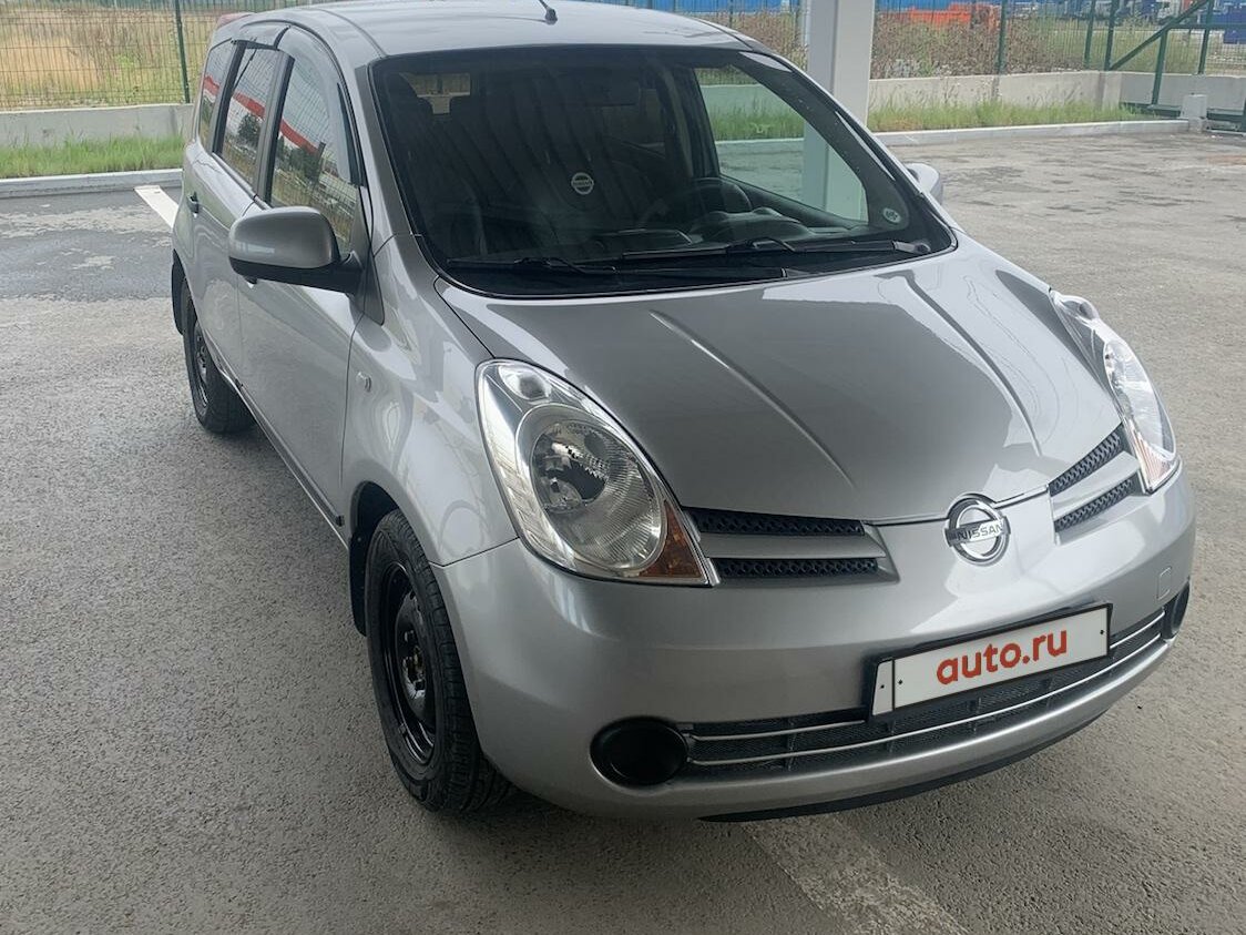Ниссан комфорт фото Купить б/у Nissan Note I 1.4 MT (88 л.с.) бензин механика в Екатеринбурге: серый