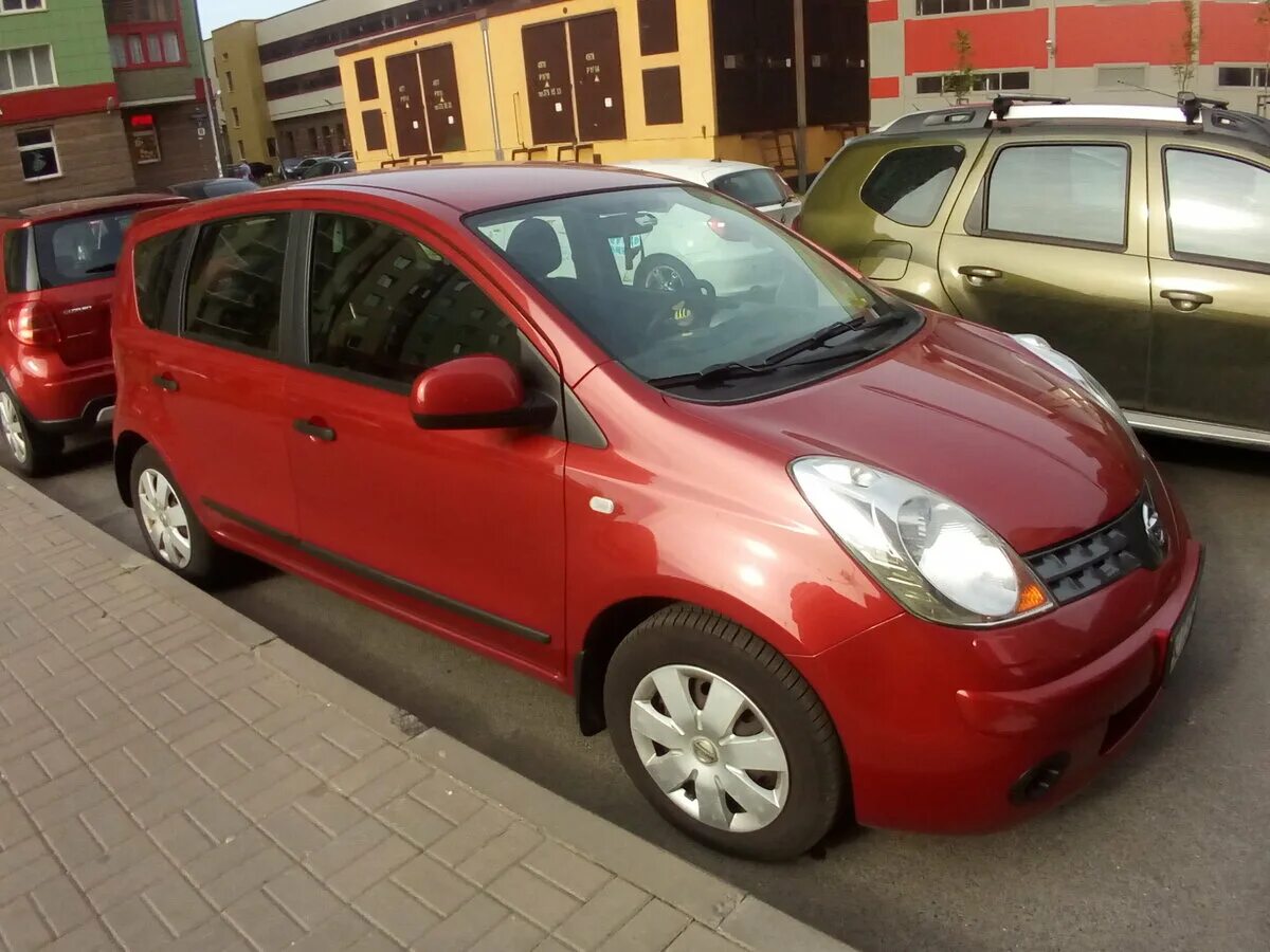 Ниссан комфорт фото Купить б/у Nissan Note I 1.4 MT (88 л.с.) бензин механика в Санкт-Петербурге: кр