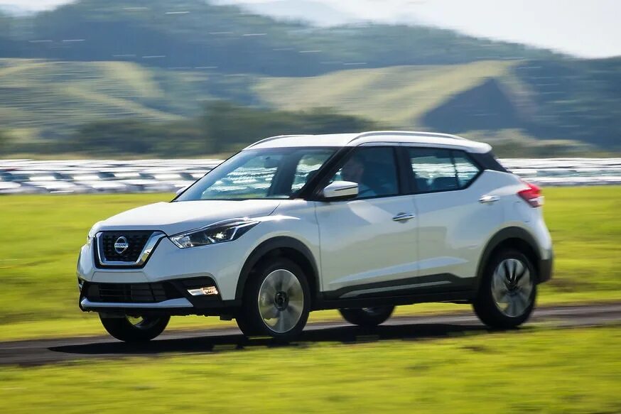 Ниссан кроссоверы модельный ряд фото и цена Кроссовер Nissan Kicks: грядёт альтернативный рестайлинг (турбомотор тоже, вероя