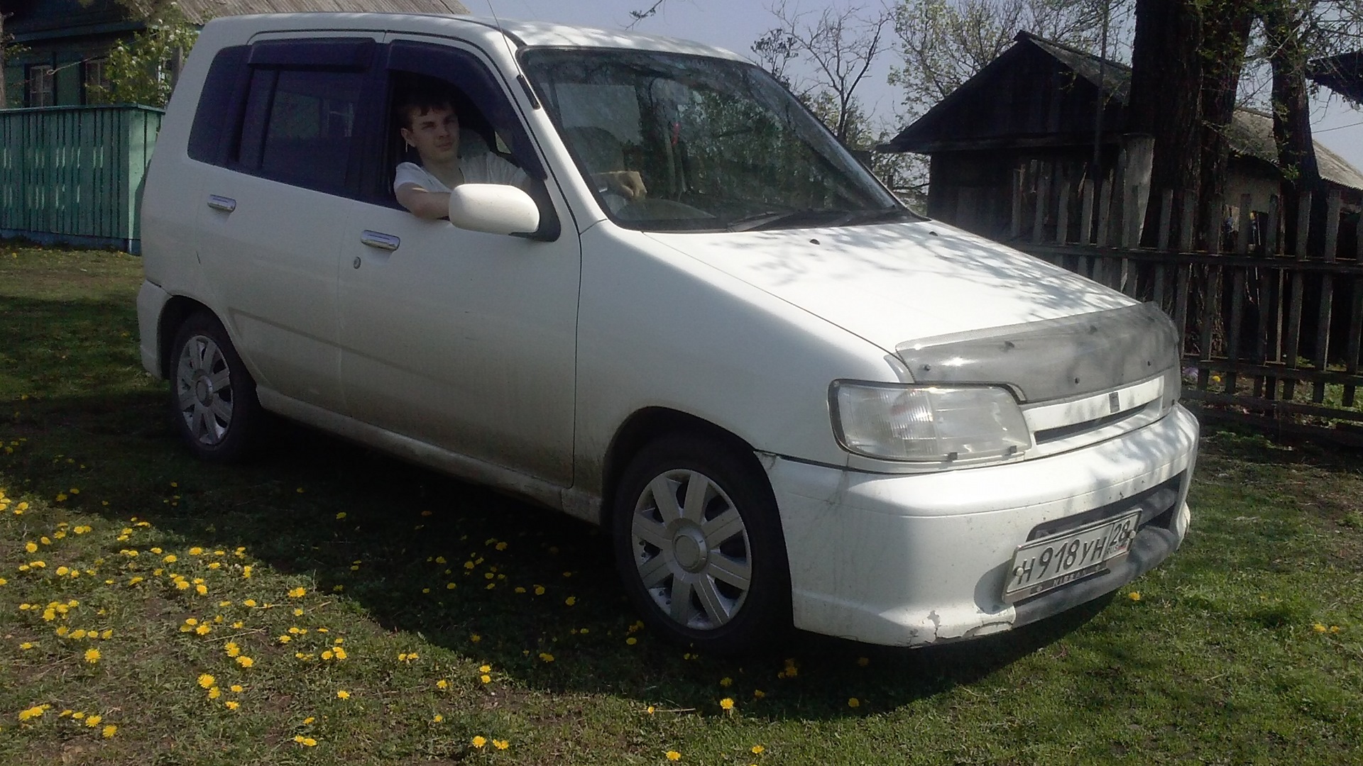 Ниссан куб 2002 года фото Nissan Cube I 1.3 бензиновый 1999 1.3 на DRIVE2