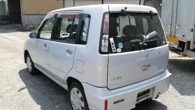 Ниссан куб az10 фото Автомобиль Nissan Cube AZ10 CGA3DE 2001 года в разбор