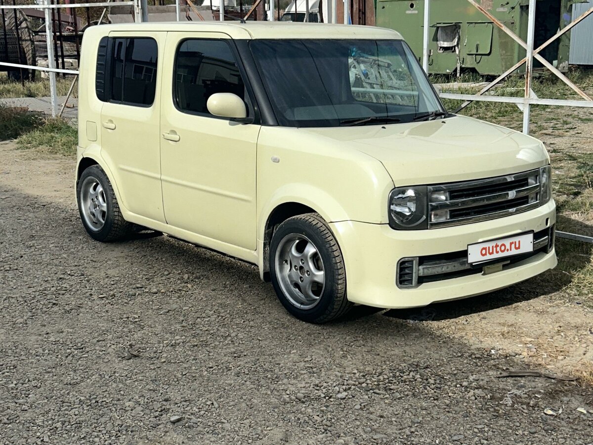 Ниссан куб фото Купить б/у Nissan Cube II (Z11) 1.4 AT (98 л.с.) бензин автомат в Армавире: жёлт