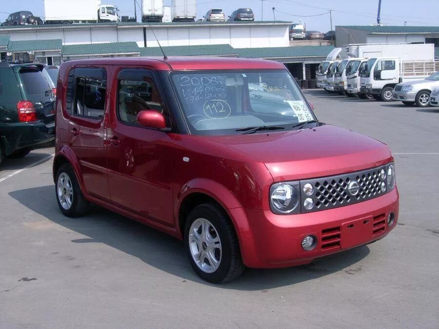 Ниссан куб фото 2006 Nissan cube
