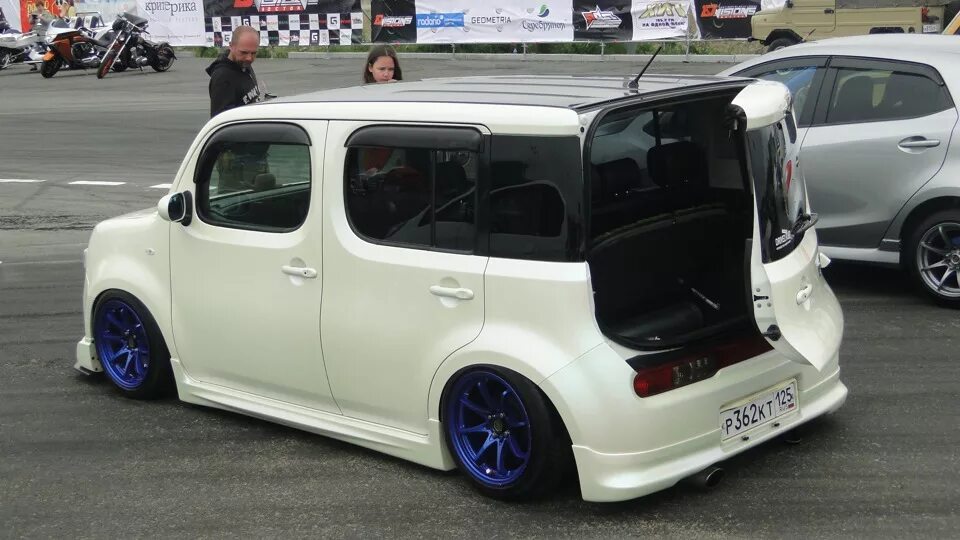 Ниссан куб фото Просто фото. - Nissan Cube III, 1,5 л, 2012 года фотография DRIVE2