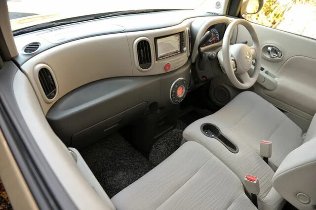 Ниссан куб фото салона Nissan Cube третьего поколения, модификация для рынка Японии - фотографии авто н