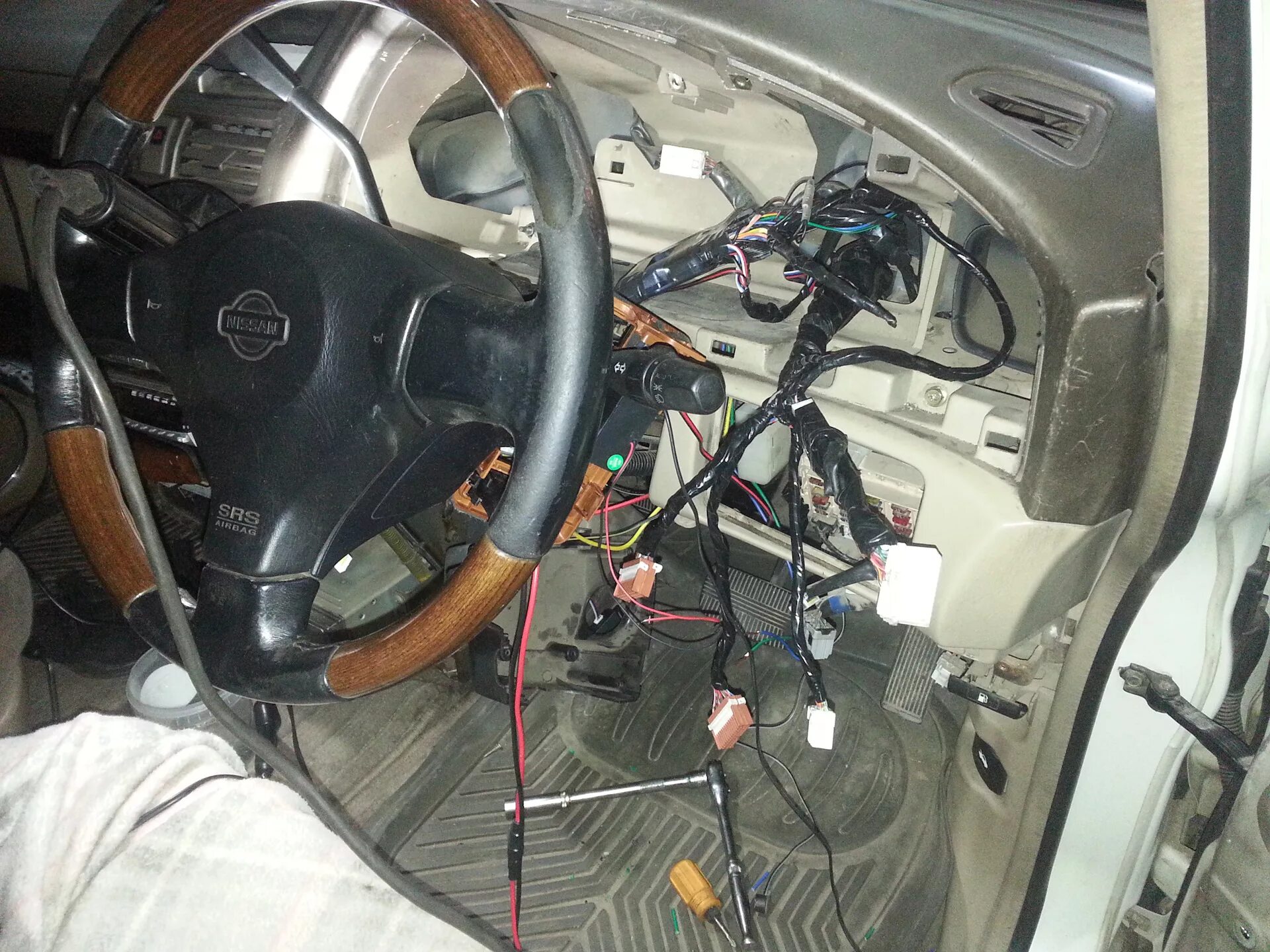 Ниссан куб точки подключения 19. В ожидании АКПП. Установка сигнализации) - Nissan Presage (1G), 3 л, 1998 го