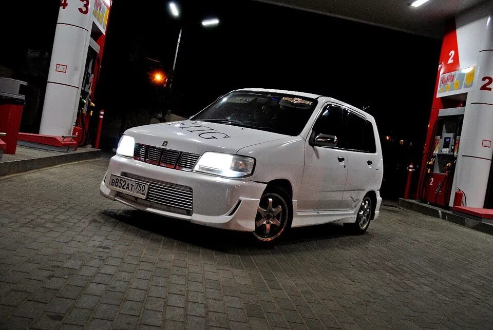 Ниссан куб тюнинг Немного фото) - Nissan Cube I, 1,3 л, 2002 года фотография DRIVE2