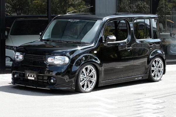 Ниссан куб тюнинг фото Тюнинг обвес MzSpeed Smart Line для Nissan Cube Z12 купить