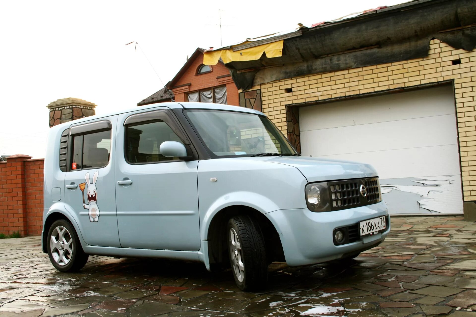 Ниссан куба фото ВИНИИИИИЛ! - Nissan Cube II, 1,4 л, 2003 года фотография DRIVE2