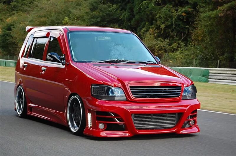 Ниссан кубе тюнинг Вот такие кубики гоняют по Японии 3. - Nissan Cube I, 1,3 л, 2002 года просто та