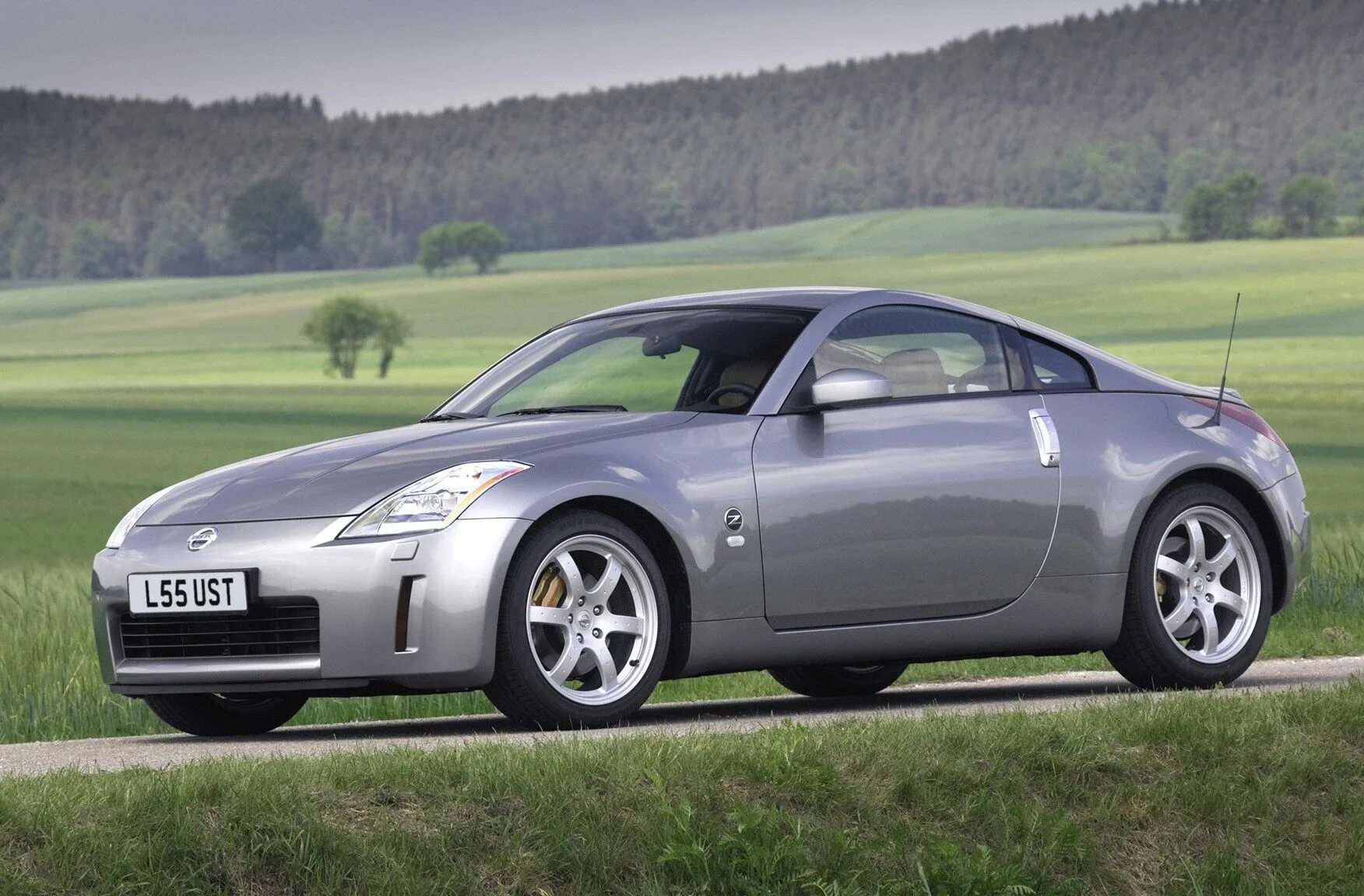 Ниссан куп фото Nissan 350Z Coupé Autos