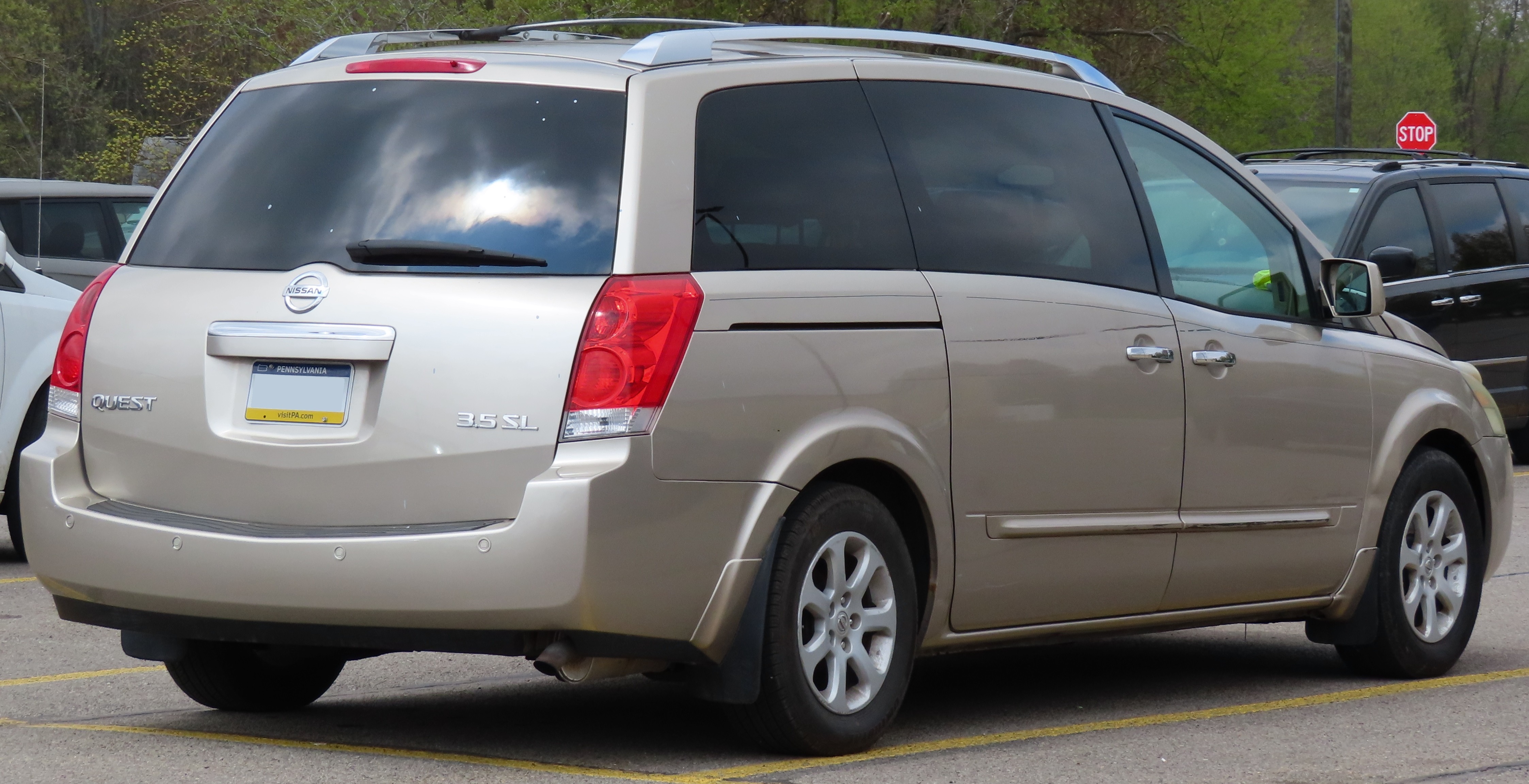 Ниссан квест фото File:2007 Nissan Quest 3.5 SL, rear right.jpg - Wikimedia Commons