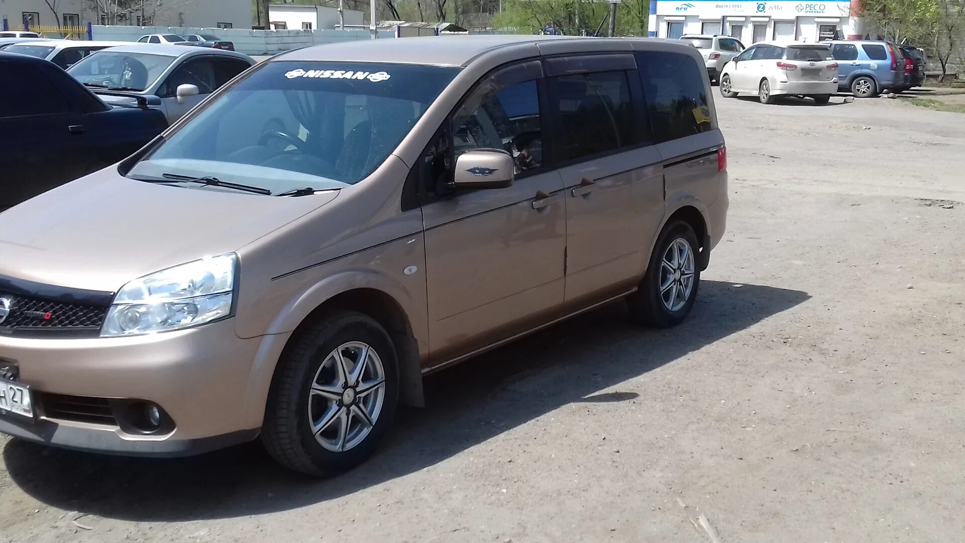Ниссан лафеста фото Nissan Lafesta (1G) 2.0 бензиновый 2007 на DRIVE2