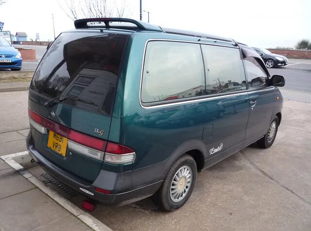 Ниссан ларго фото 1994 Nissan largo sxg