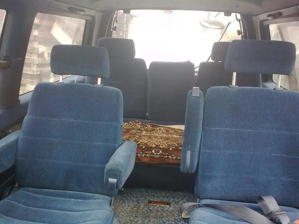 Ниссан ларго фото салона Перегнал к месту вживления TD27Ti - Nissan Largo, 2 л, 1990 года фотография DRIV