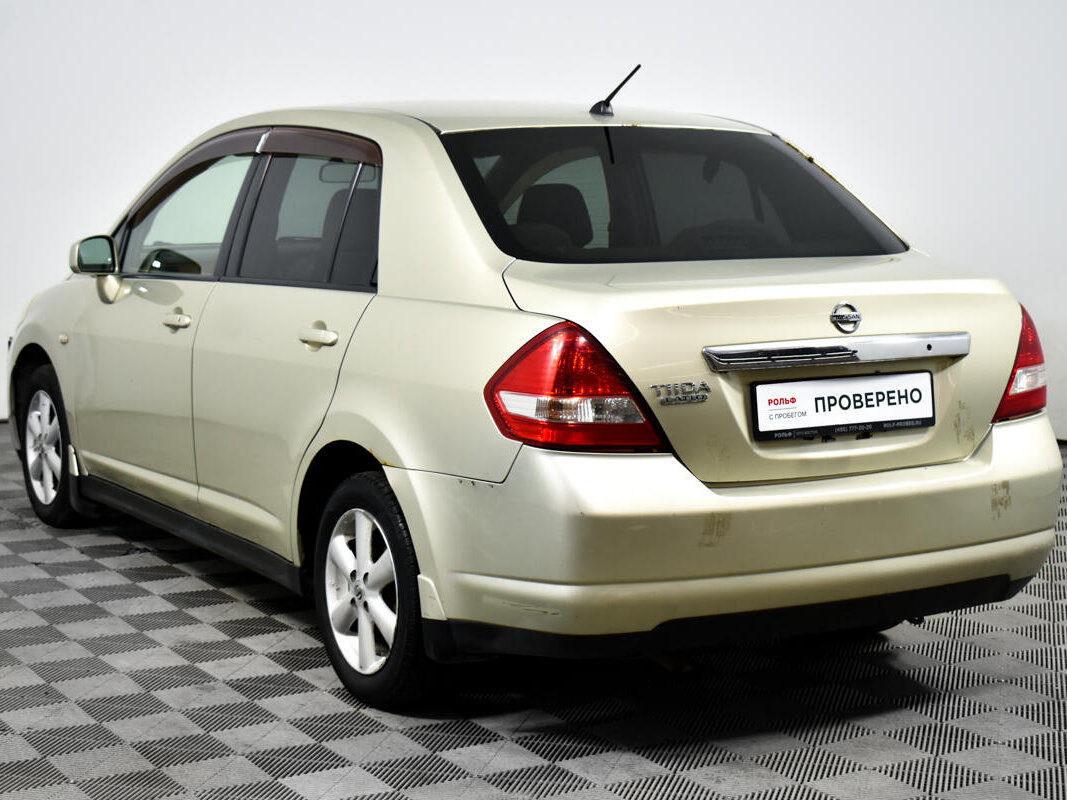 Ниссан латио фото Купить б/у Nissan Tiida I Latio 1.5 CVT (109 л.с.) бензин вариатор в Москве: сер