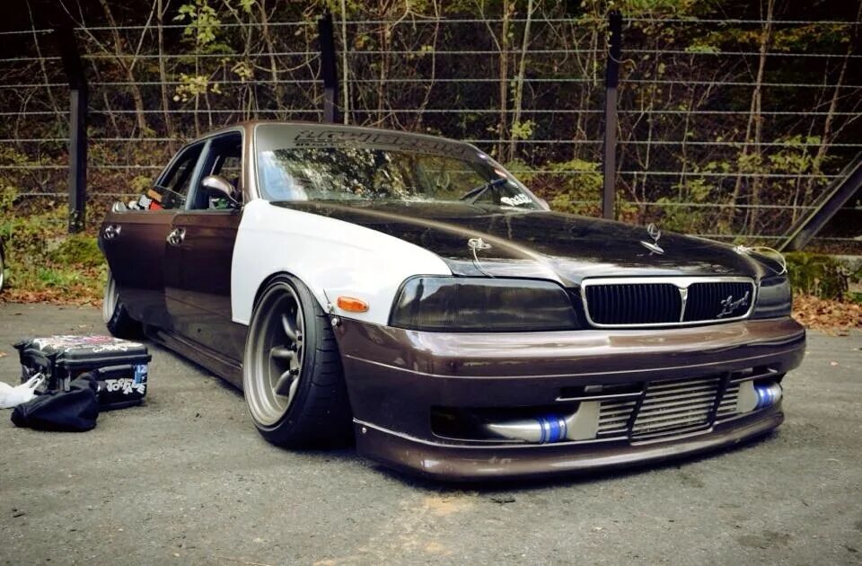 Ниссан лаурель 34 тюнинг Ниссан лаурель 34 Sarma-Auto.ru