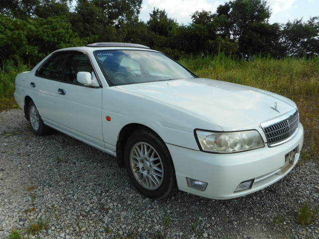 Ниссан лаурель фото Продажа Лобовое стекло NISSAN LAUREL по низкой цене - Автобэст-запчасти