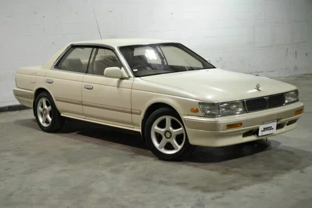 Ниссан лаурель фото 1991 Nissan Laurel Medalist -- White - RB20E - Automatic - 43.5k
