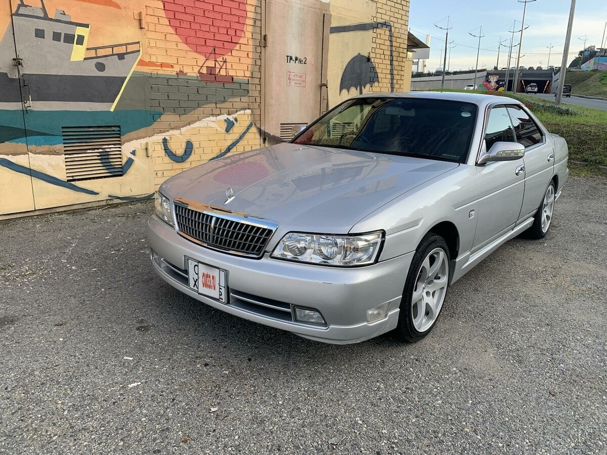 Ниссан лаурель фото всех моделей Купить б/у Nissan Laurel VIII (C35) 2.0 AT (155 л.с.) бензин автомат во Владивос