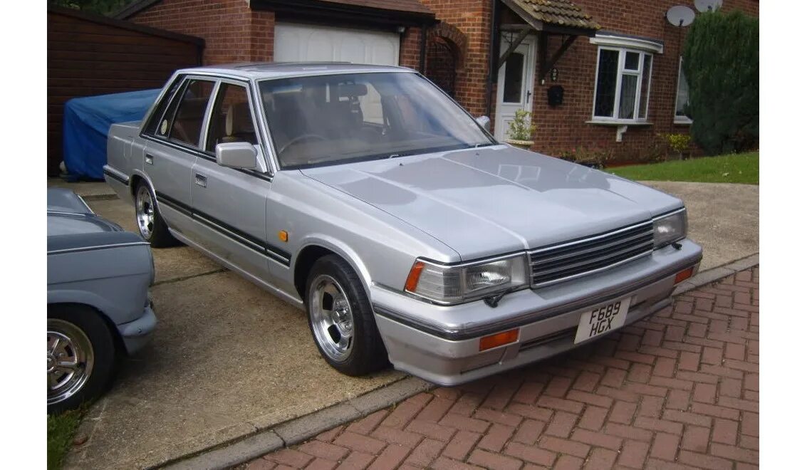 Ниссан лаурель с32 фото Nissan Laurel C32 рестайлинг седан