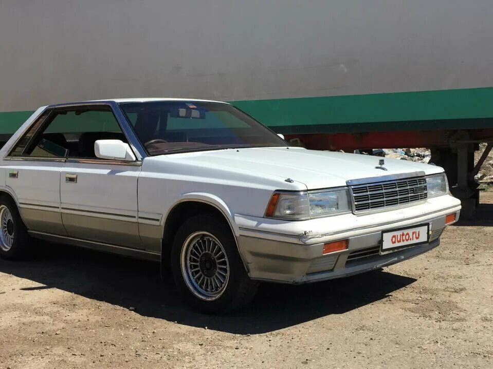 Ниссан лаурель с32 фото Купить б/у Nissan Laurel V (C32) 1.8 AT (90 л.с.) бензин автомат в Астрахани: бе