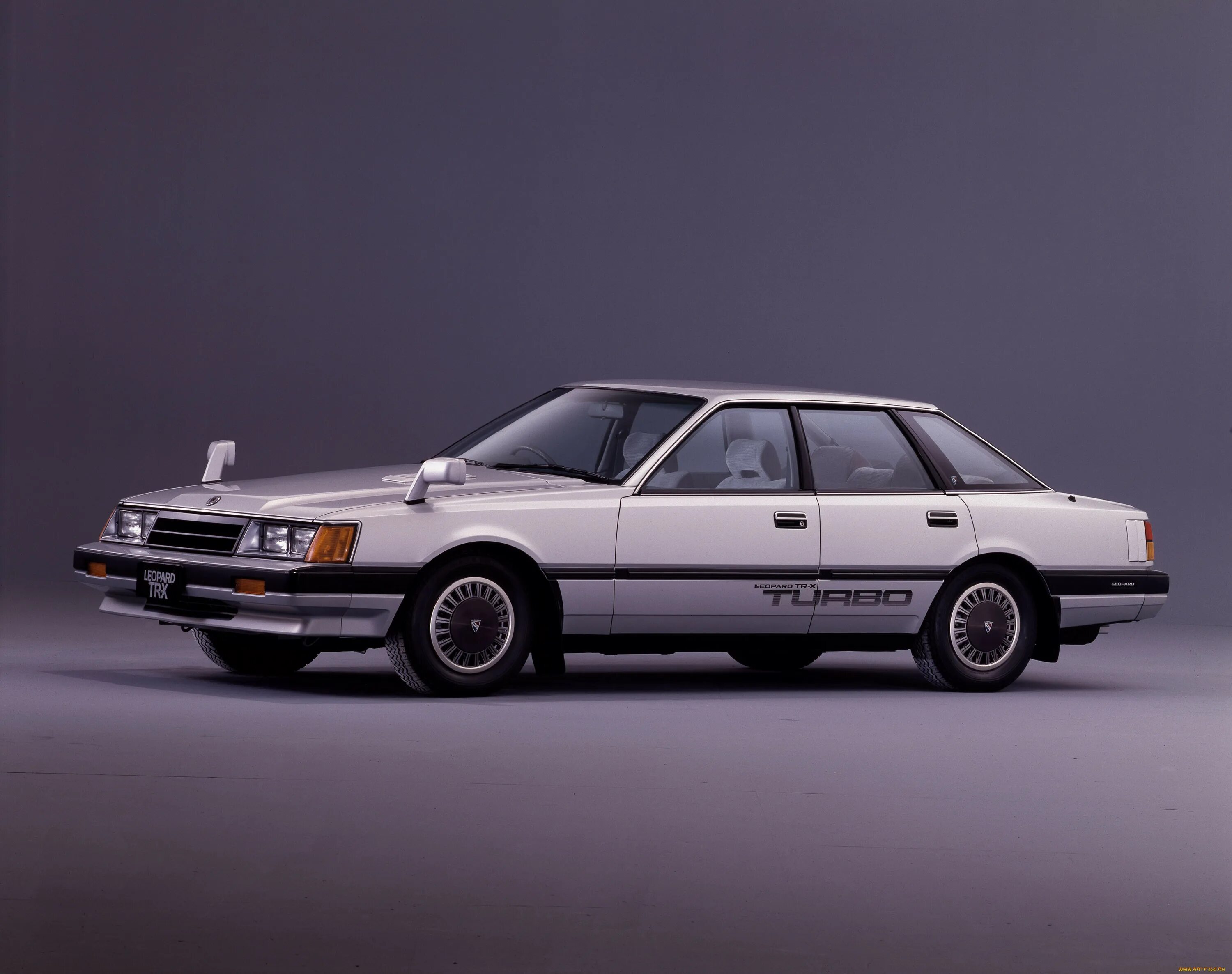 Ниссан леопард фото Ниссан леопард Sarma-Auto.ru