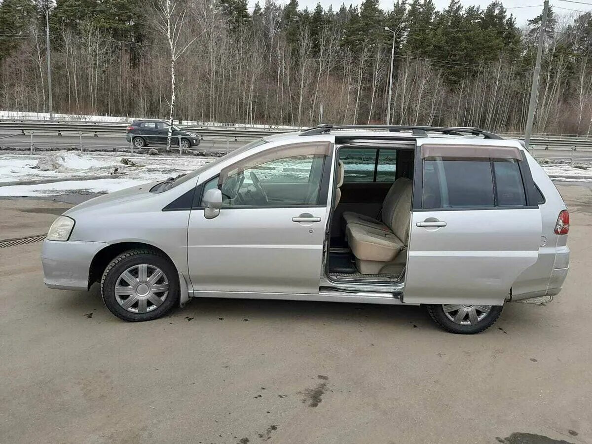 Ниссан либерти фото Nissan liberty 2001 LkbAuto.ru