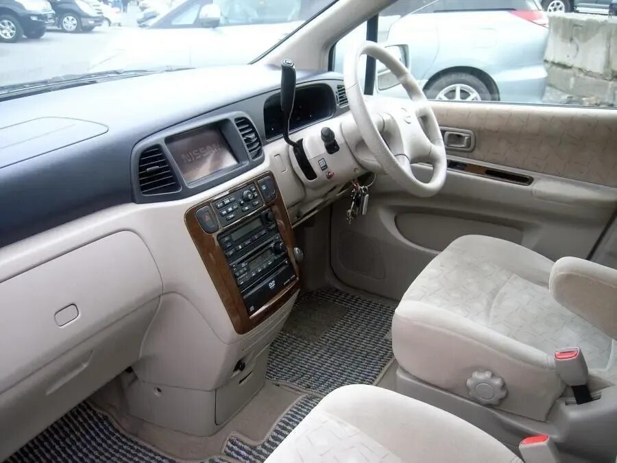 Ниссан либерти фото салона Nissan Liberty (Минивэн) 10.05.2001 - 10.11.2004 CDA Auto