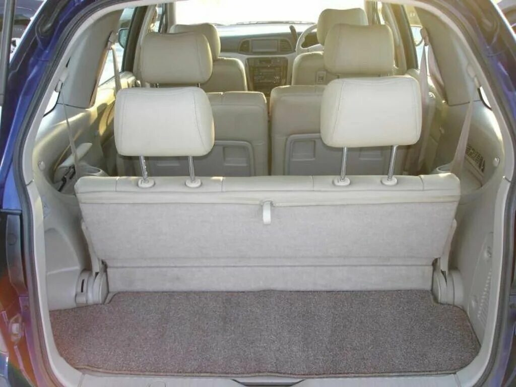 Ниссан либерти фото салона Купить б/у Nissan Liberty 1998-2004 2.0 CVT (147 л.с.) бензин вариатор в Екатери