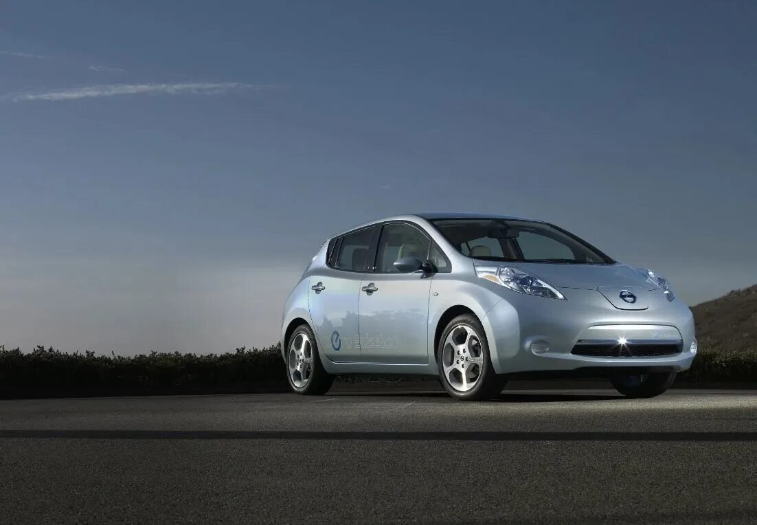 Ниссан лиф 2 фото Готовимся к продаже - Nissan Leaf (1G), 2013 года продажа машины DRIVE2