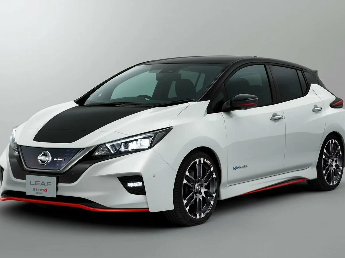 Ниссан лиф 2 фото Купить б/у Nissan Leaf II (ZE1) Electro AT (110.0 кВт) электро автомат во Владив