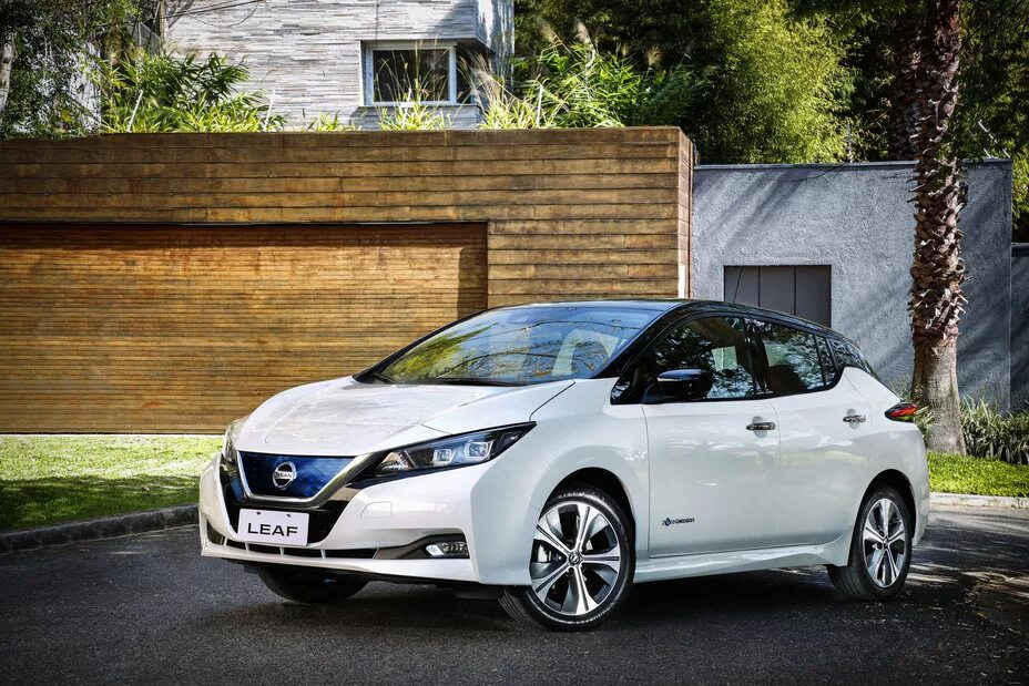 Ниссан лиф 2 фото 2020 Nissan LEAF