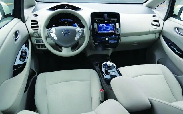 Ниссан лиф фото салона 2013 Nissan LEAF photos - 3/4 - The Car Guide
