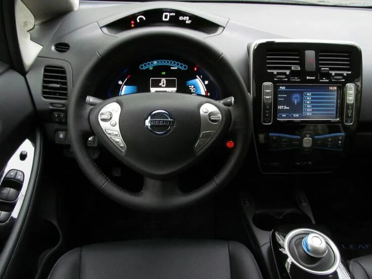 Ниссан лиф фото салона Love the Dash! Nissan leaf, Custom car interior, Automotive interior