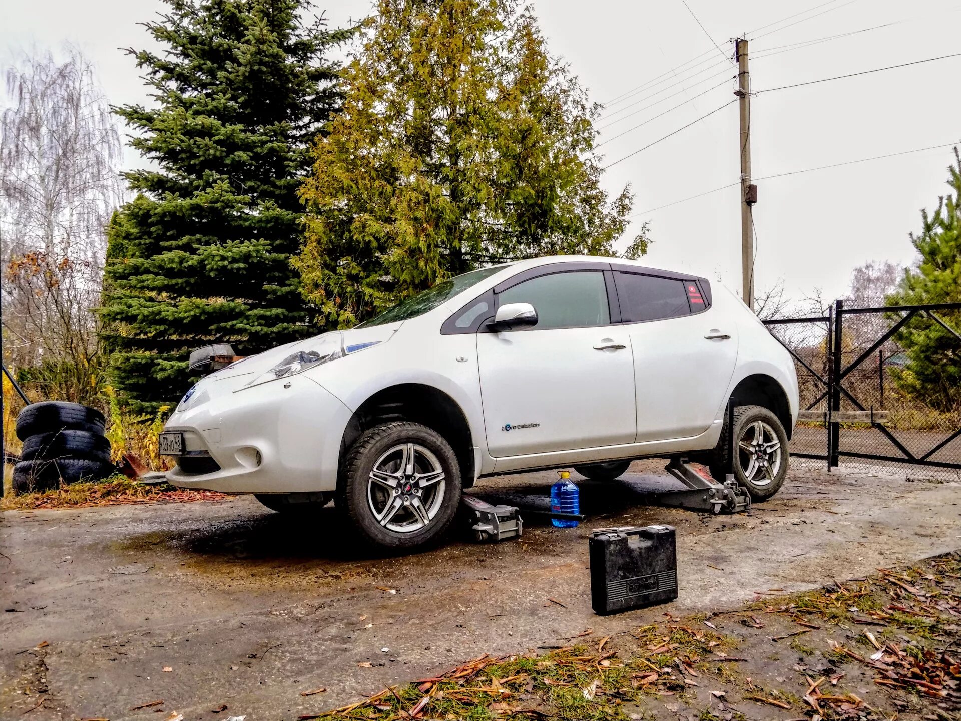Ниссан лифт фото Знакомьтесь - LEAF X-Сross. Эпопея с лифтом электрички завершена. - Nissan Leaf 