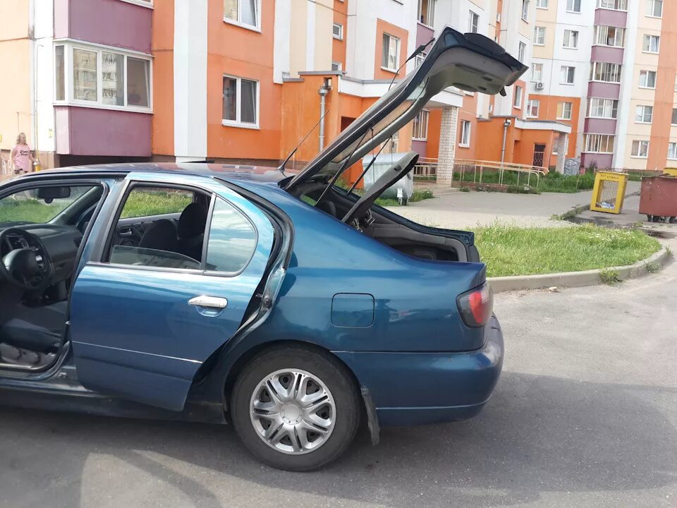 Ниссан лифтбек фото Заменил стойки багажника - Nissan Primera (P11-144), 2 л, 2001 года своими рукам