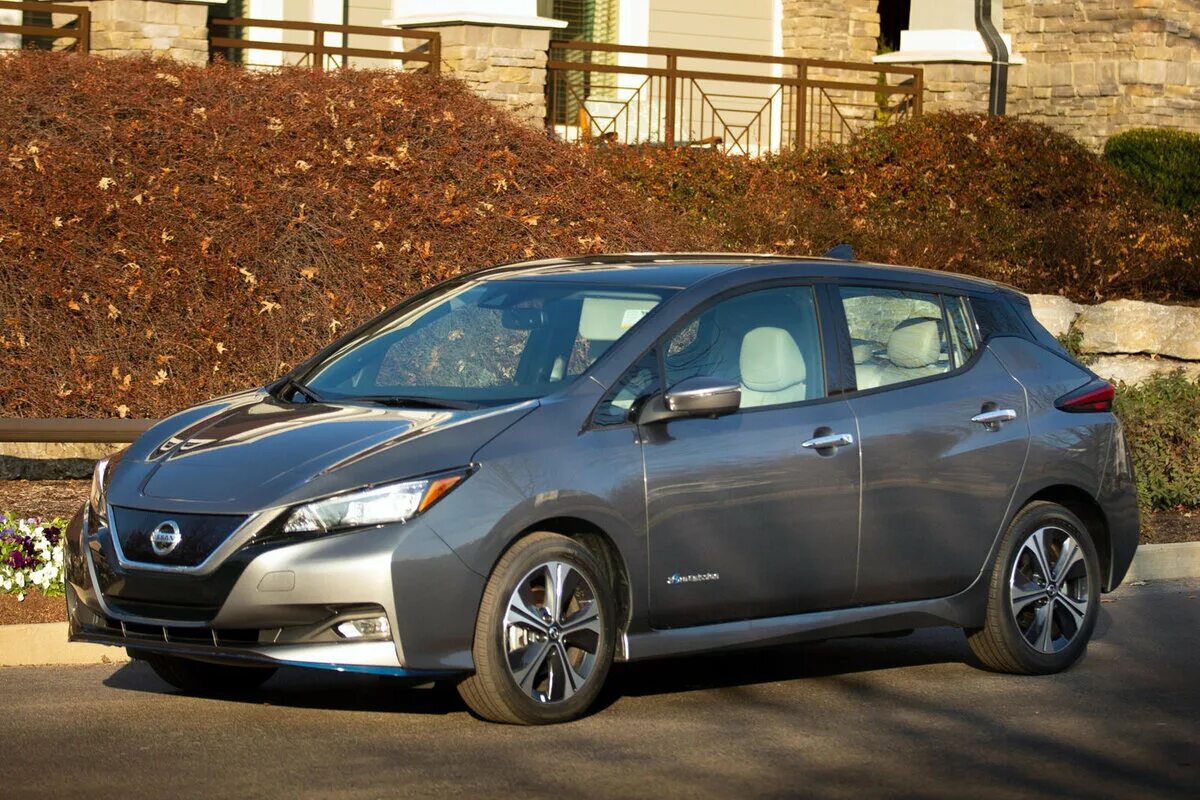 Ниссан лив фото Nissan Leaf 2022 года - отличная сделка с электромобилем АвтоNews Дзен