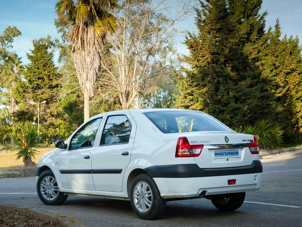 Ниссан логан фото Ниссан похожий на логан Sarma-Auto.ru