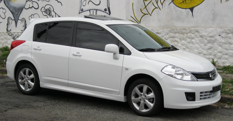 Ниссан люке фото Versa Hatch 1.8 SL White from Brazil - Nissan Forum Nissan Forums